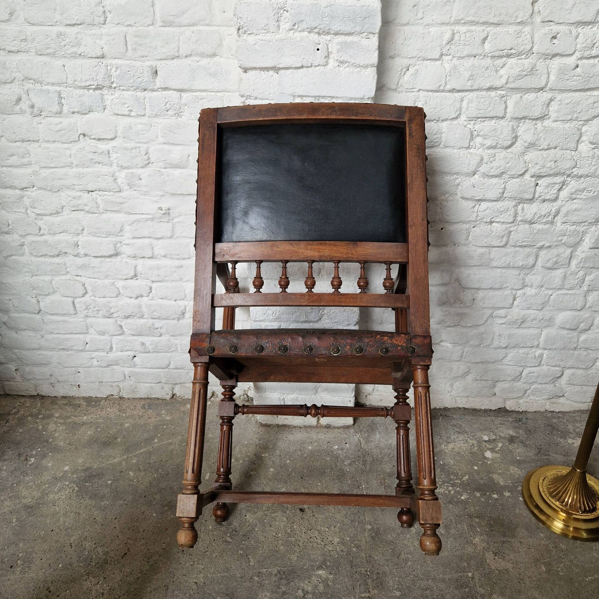 2 Henri II armchairs