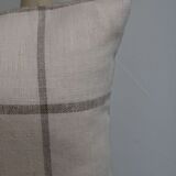 Linen cushion