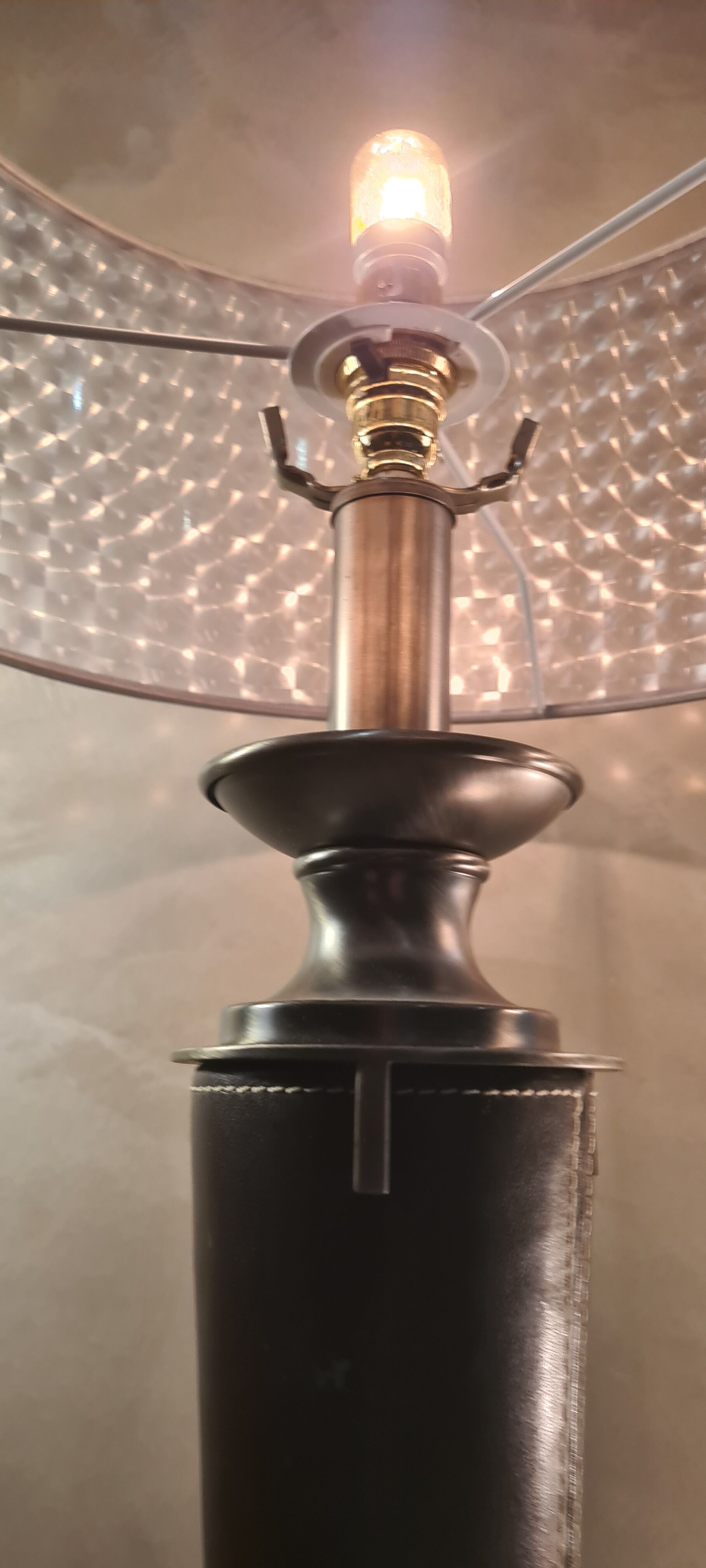 Lamp 1970 sheathed in brown leather iron brush 48xh74