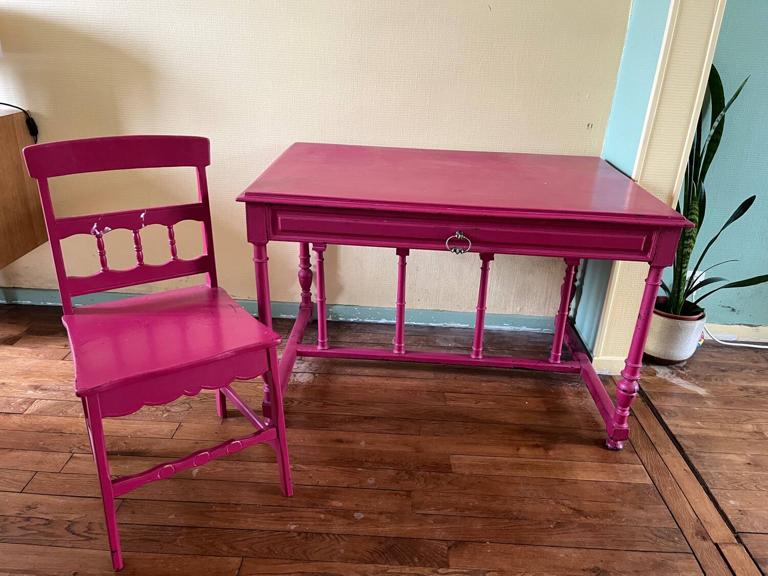 Desk and chair