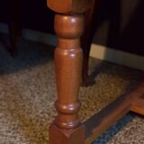 Meeting table