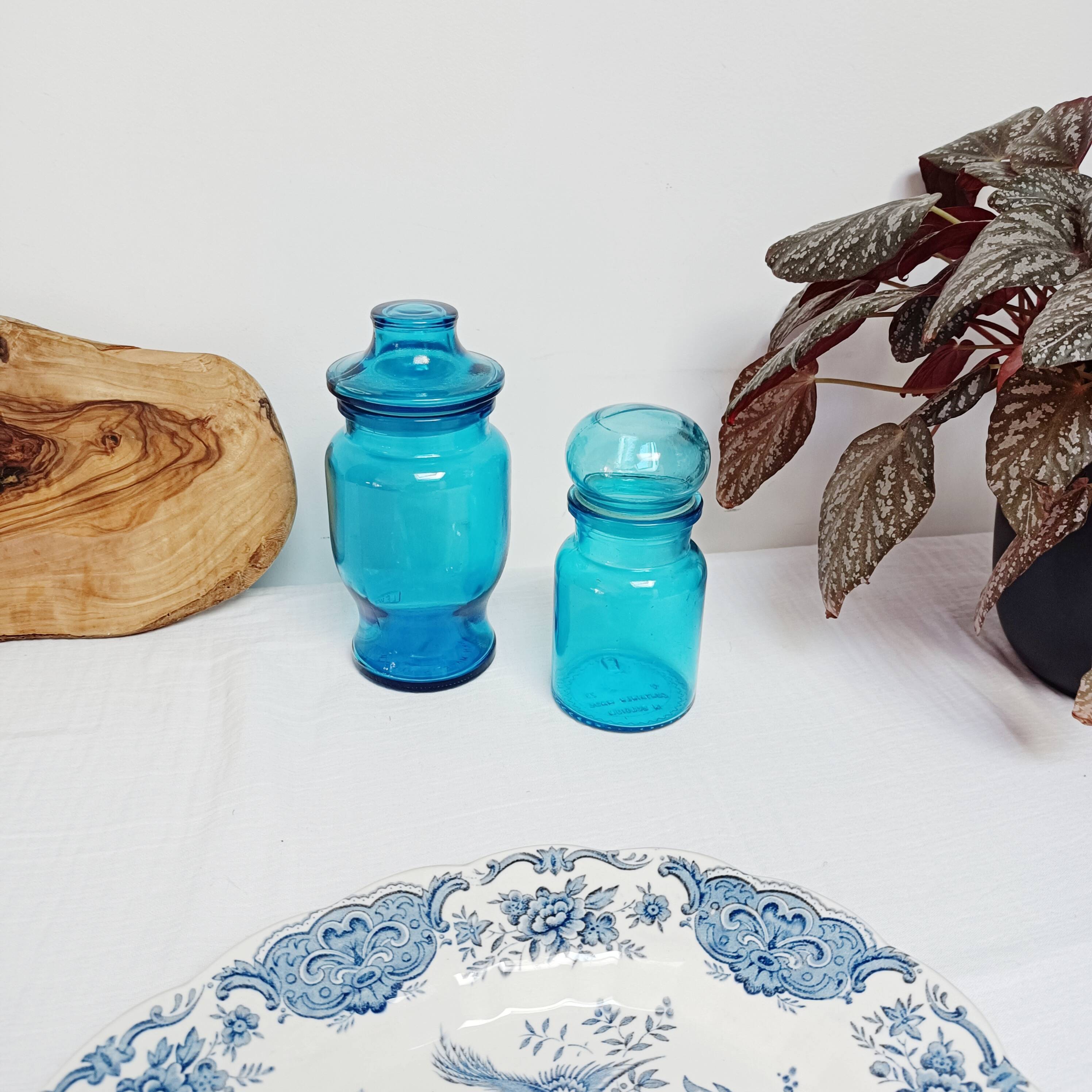 Set of 2 blue glass apothecary jars