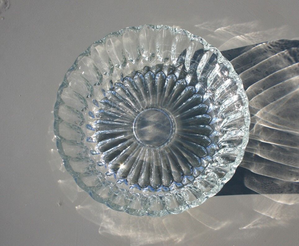 Glass dish/bowl