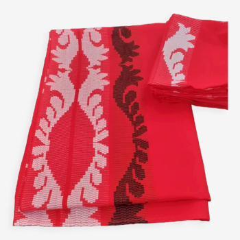 Tablecloth and napkins 70