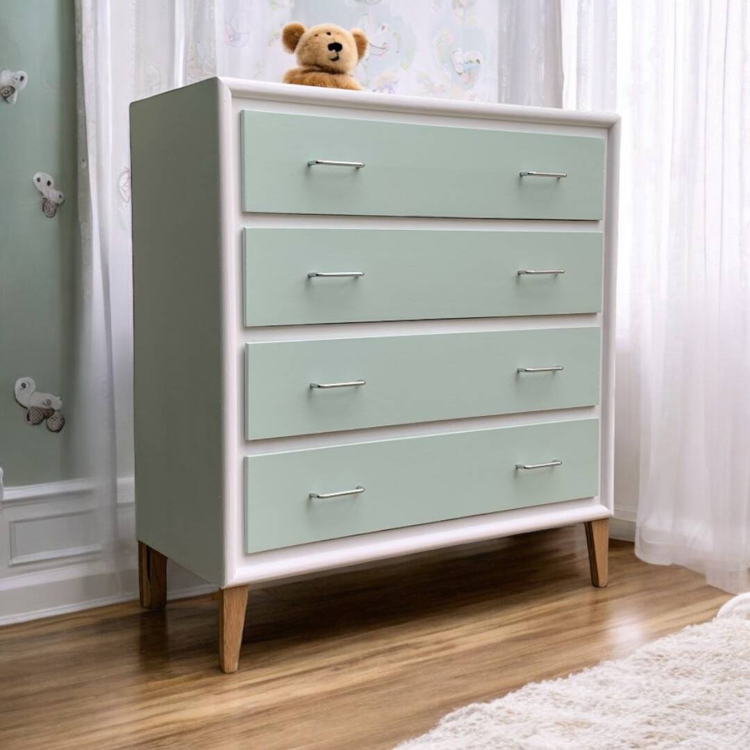 Vintage 1950s compass foot chest of drawers