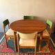 Table ronde vintage avec rallonge intégrée