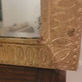 Oriental mirror