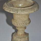 Miniature Medici vase in cast iron