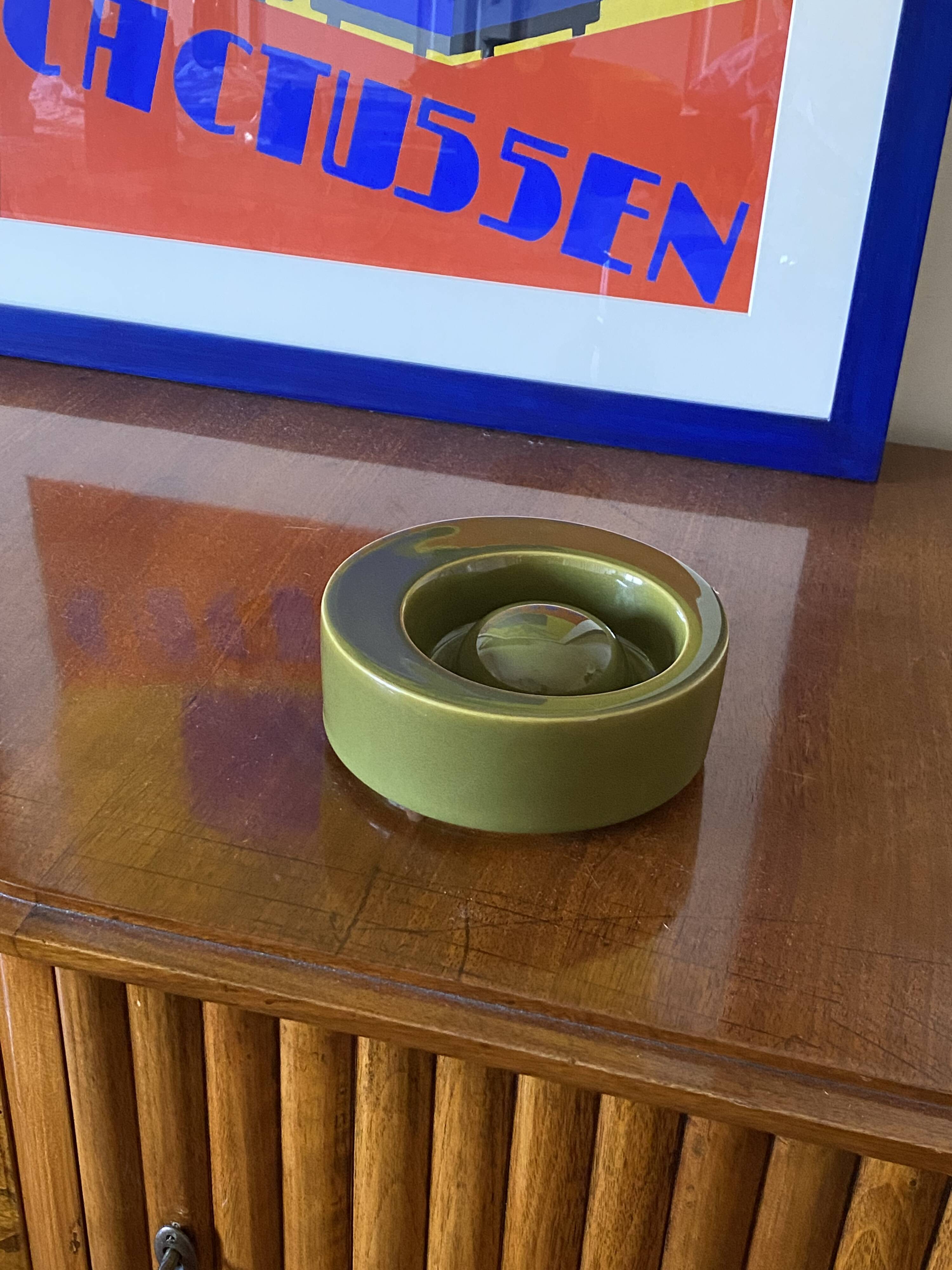 Mid-century green ceramic ashtray, Sicart Italy 1969