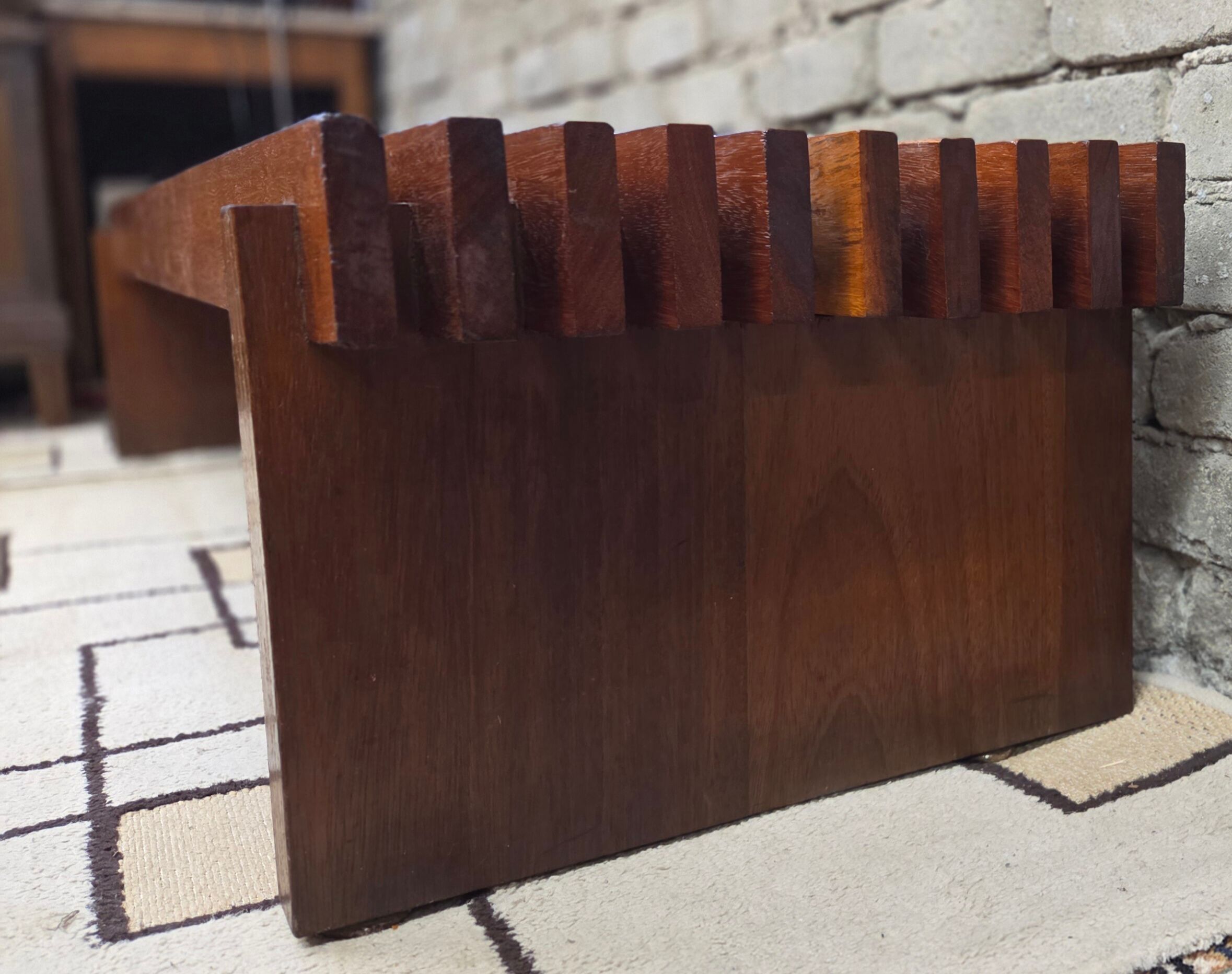 Vintage brutalist bench in solid teak with slats – 1970s