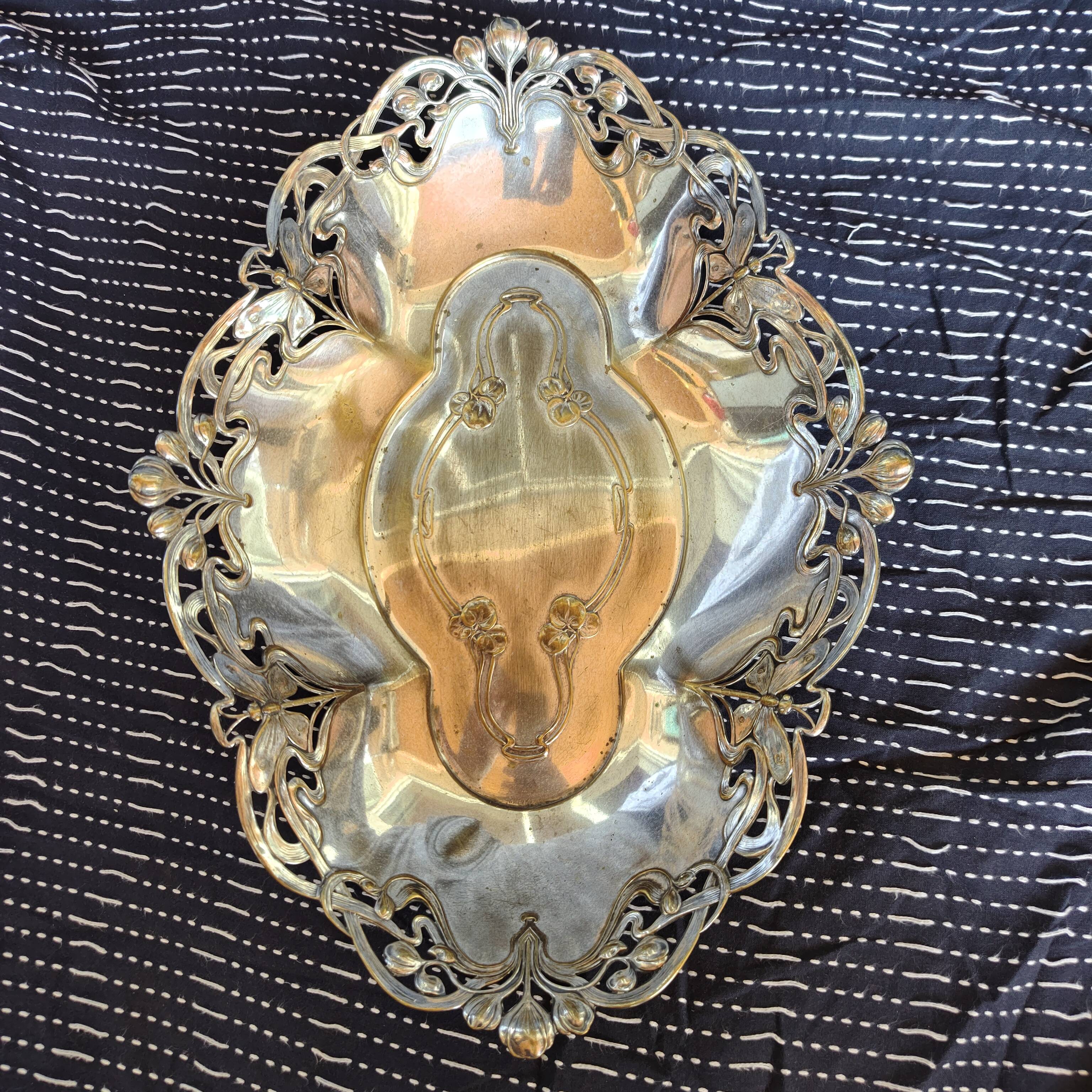 Plat style Art Nouveau / Jugendstil, vers 1900-1910