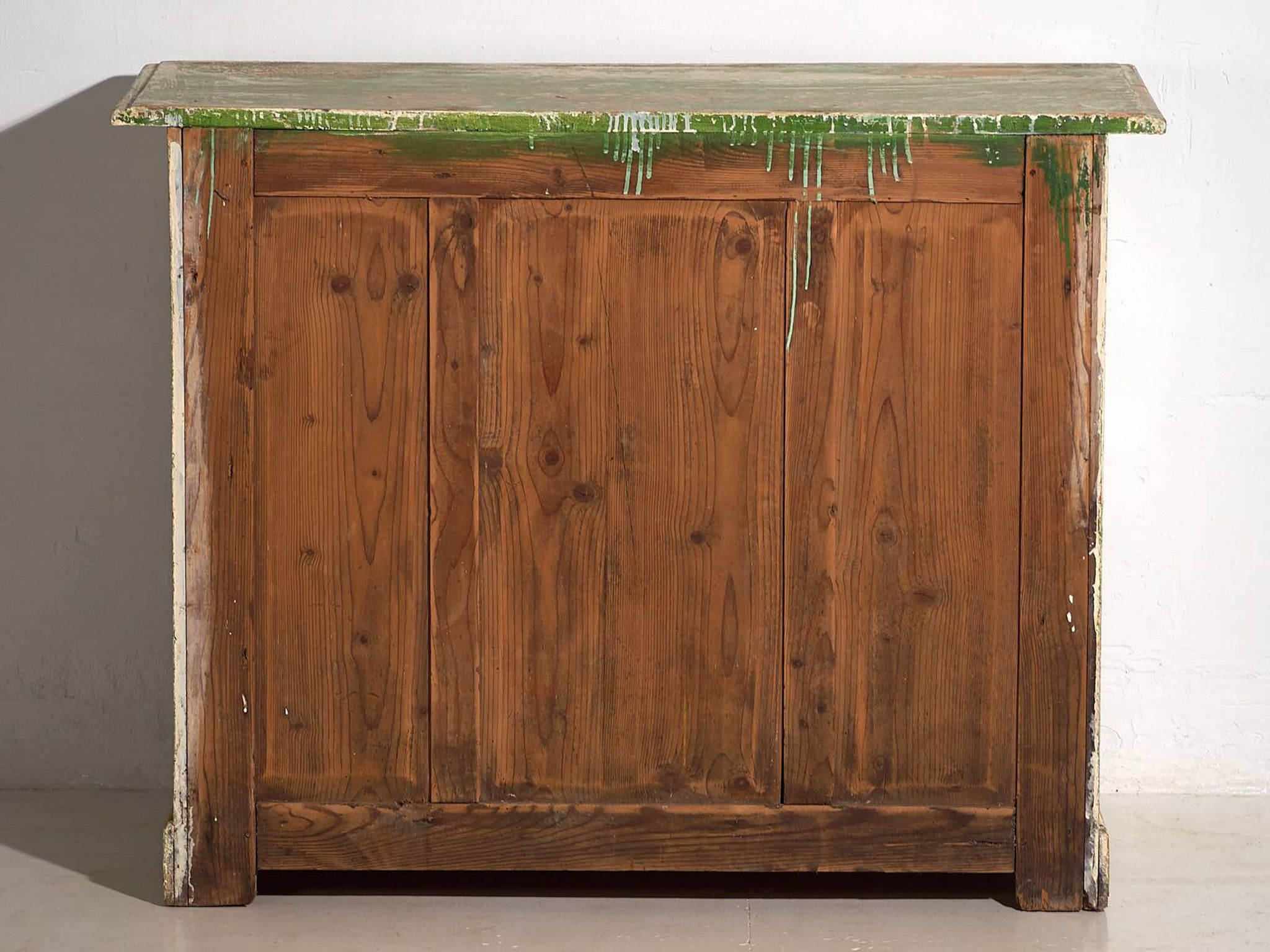 Old bedroom chest of drawers with green tones (c.1920) #8
