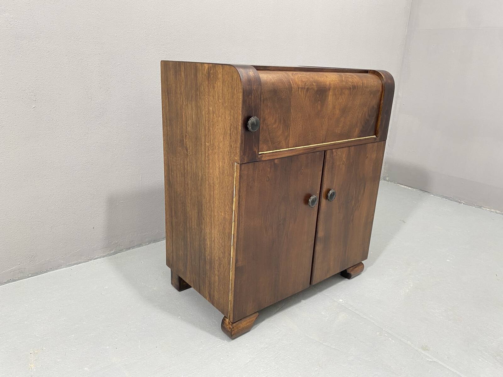 Fully renovated mid century cabinet with build-in turntable, Germany, 1950´s