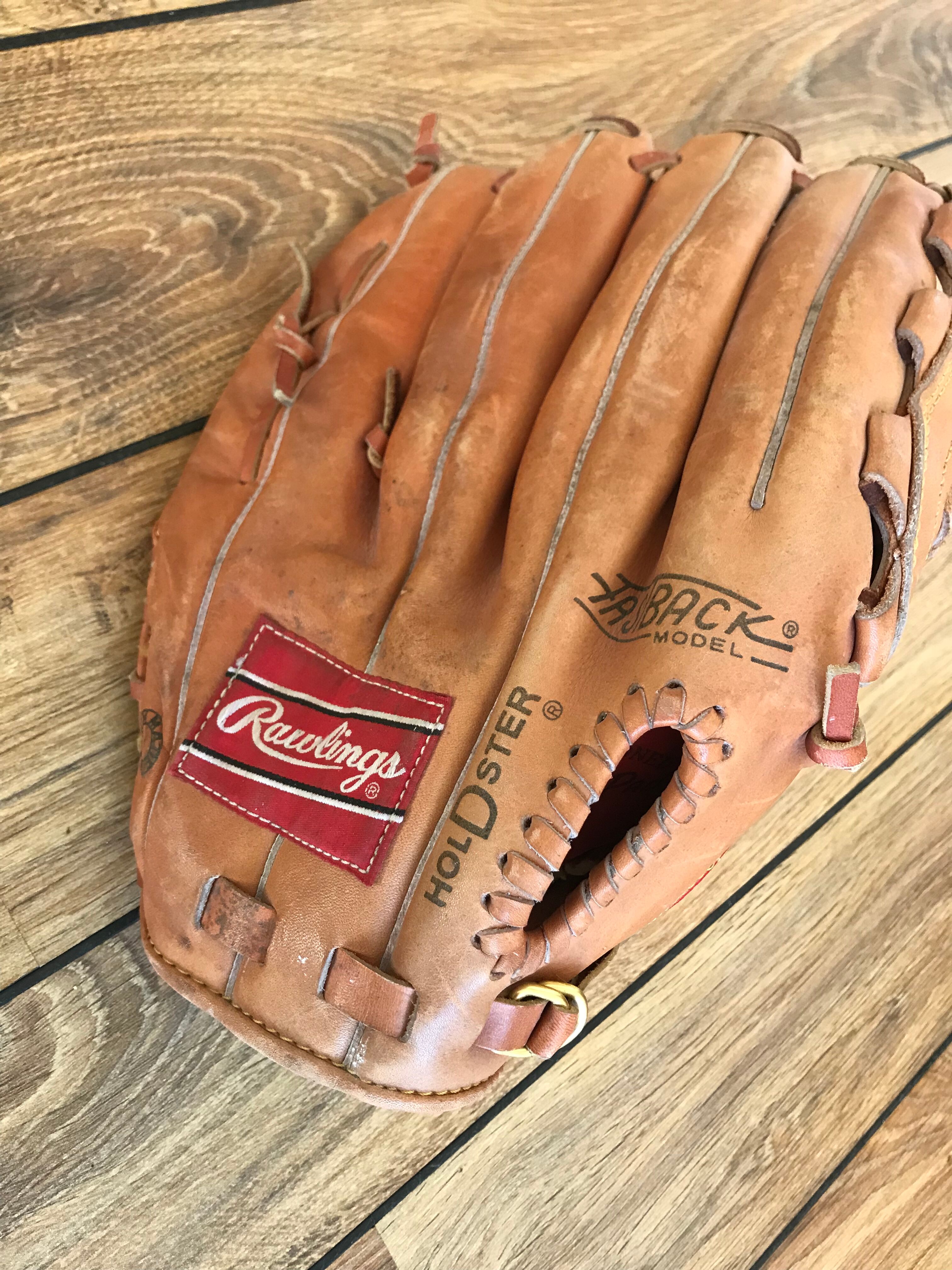 Baseball glove