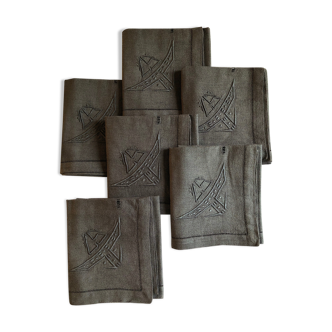 Antique napkins in pure linen tinted in mouse gray