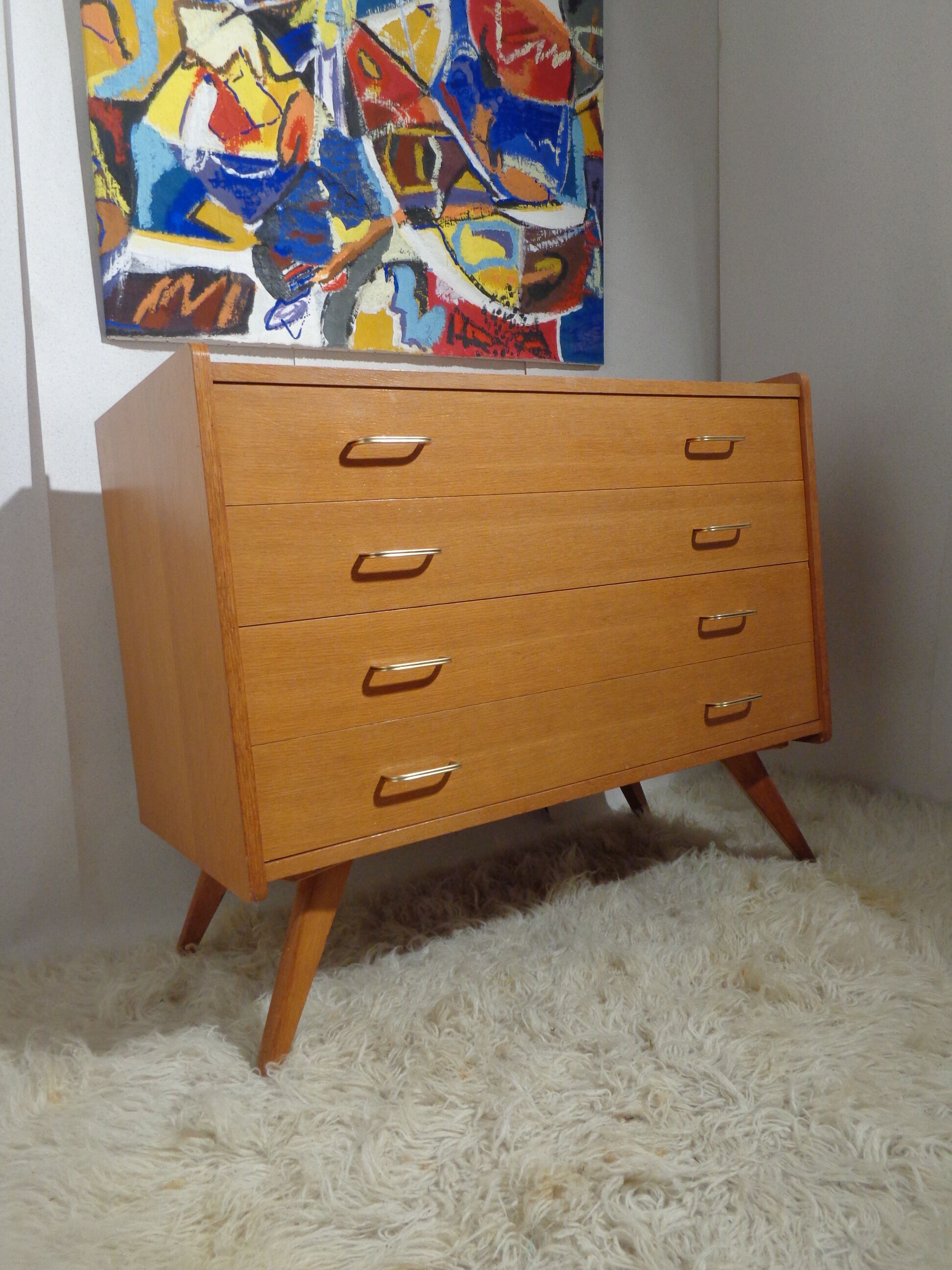 Dresser vintage Scandinavian feet compass year 60