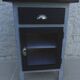 Furniture suitable for everywhere with a thick top, in solid wood
