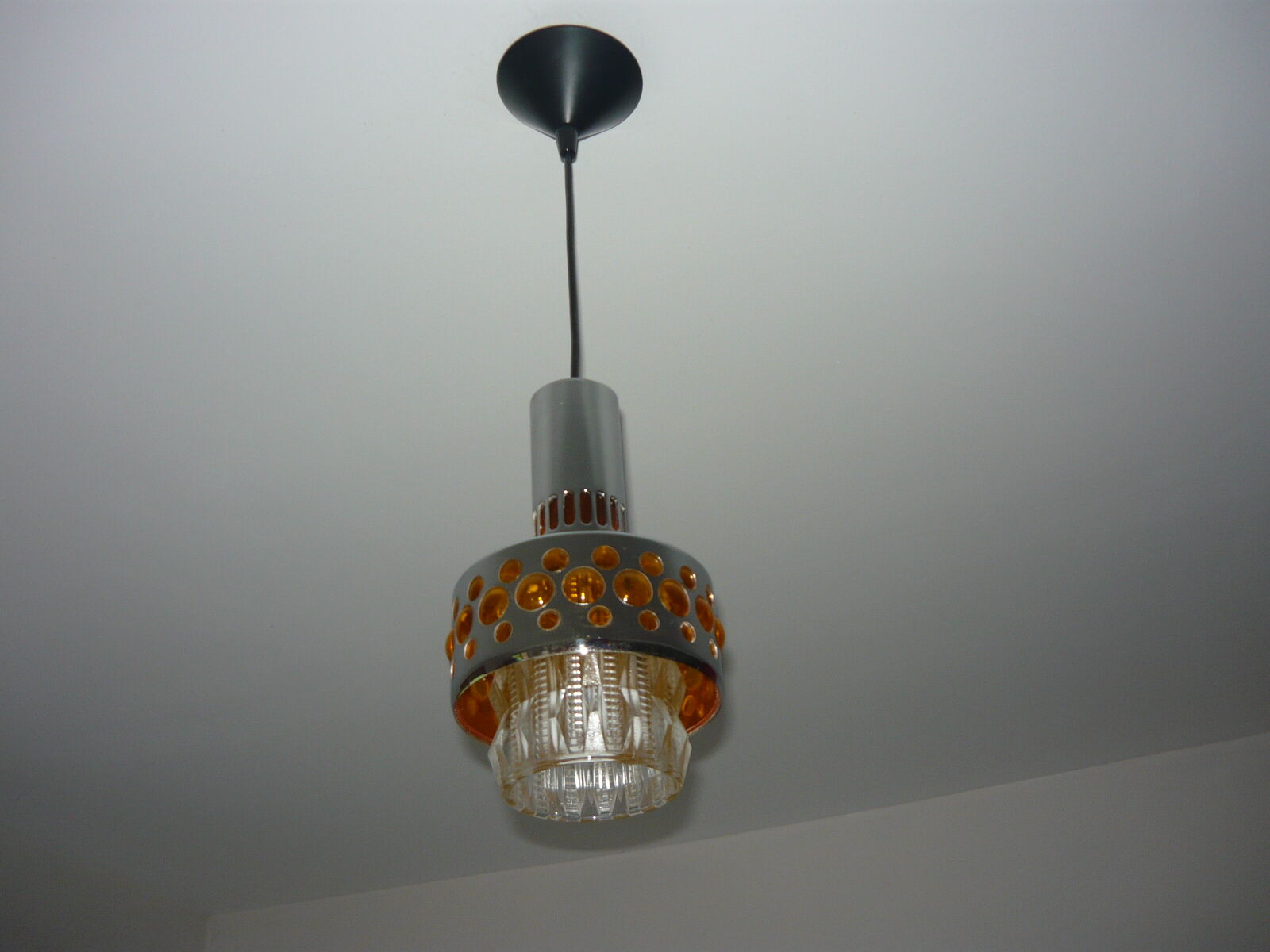 Suspension raak space age years 70