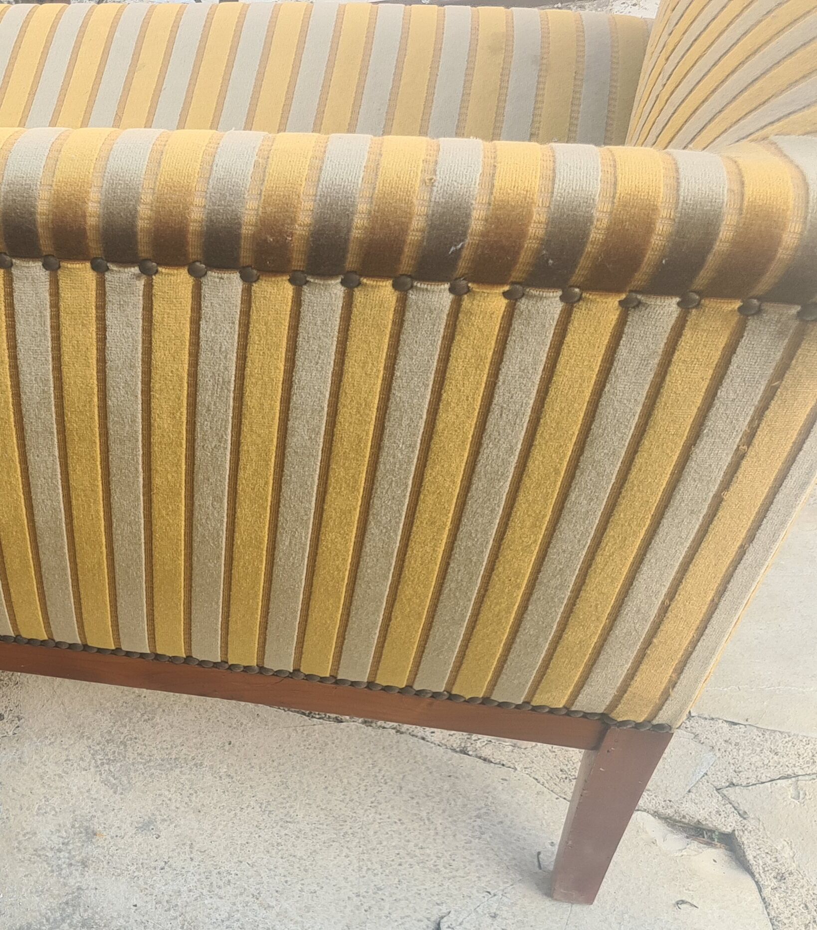 Art deco bench of the 50s