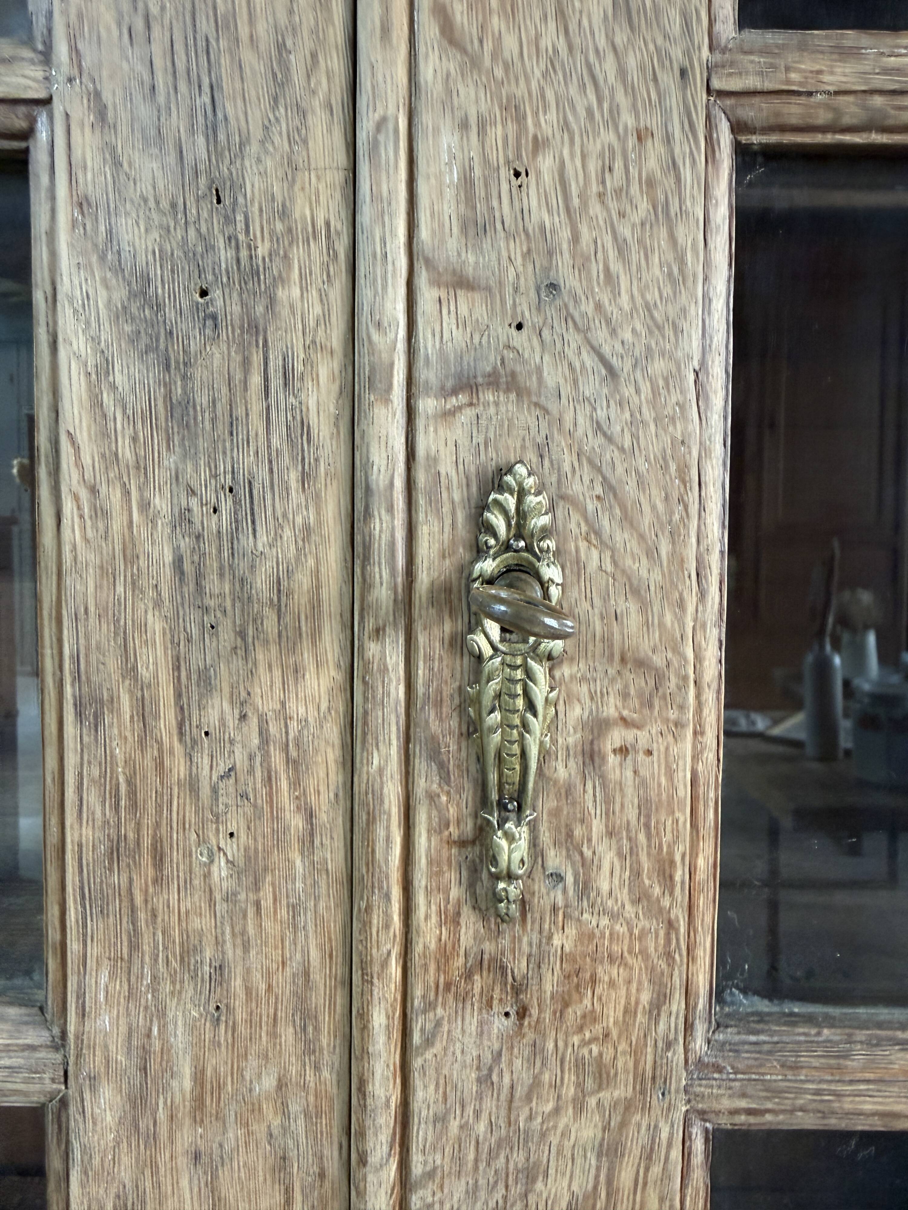 Antique oak display cabinet (renovated)