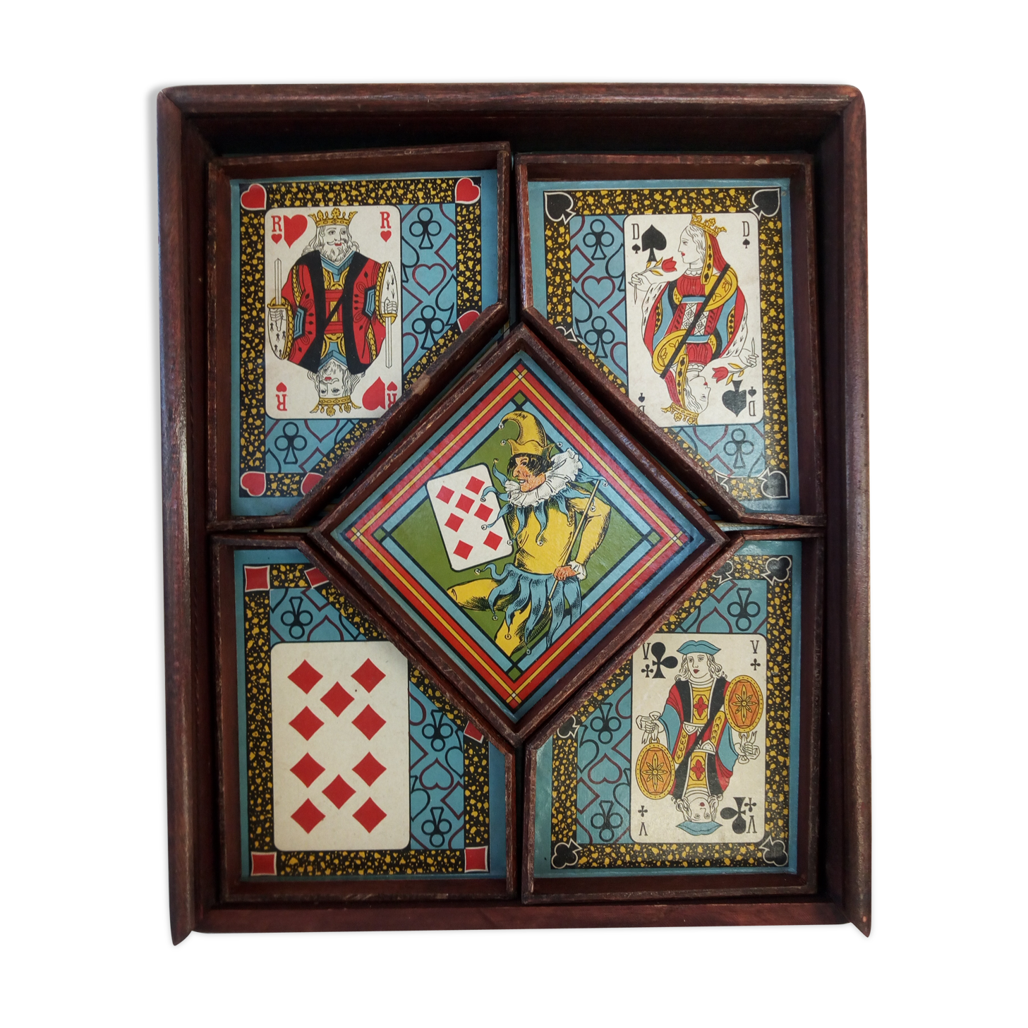 The yellow dwarf game