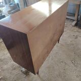 Commode asymétrique