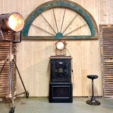 Old safe Félix Allard 1880