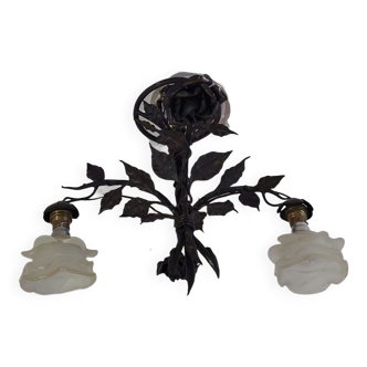 Chandelier with wrought iron and glass rose patterns