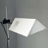 1970s original vintage white table lamp design by Veneta Lumi. Made in Italy