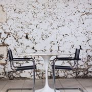Pair of Bauhaus cantilever armchairs in chromed metal and leather, 1970