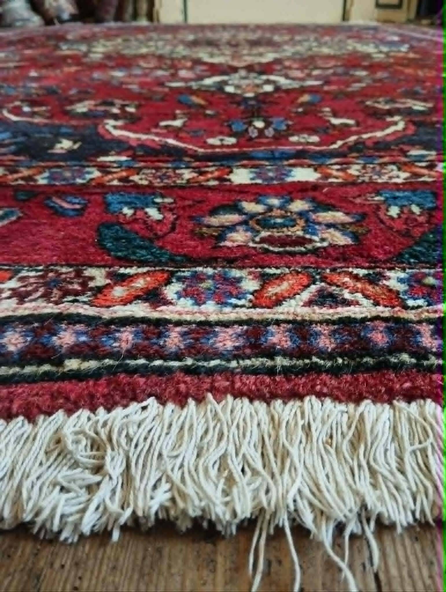 Handmade Bachtiar Persian carpet 320x214cm
