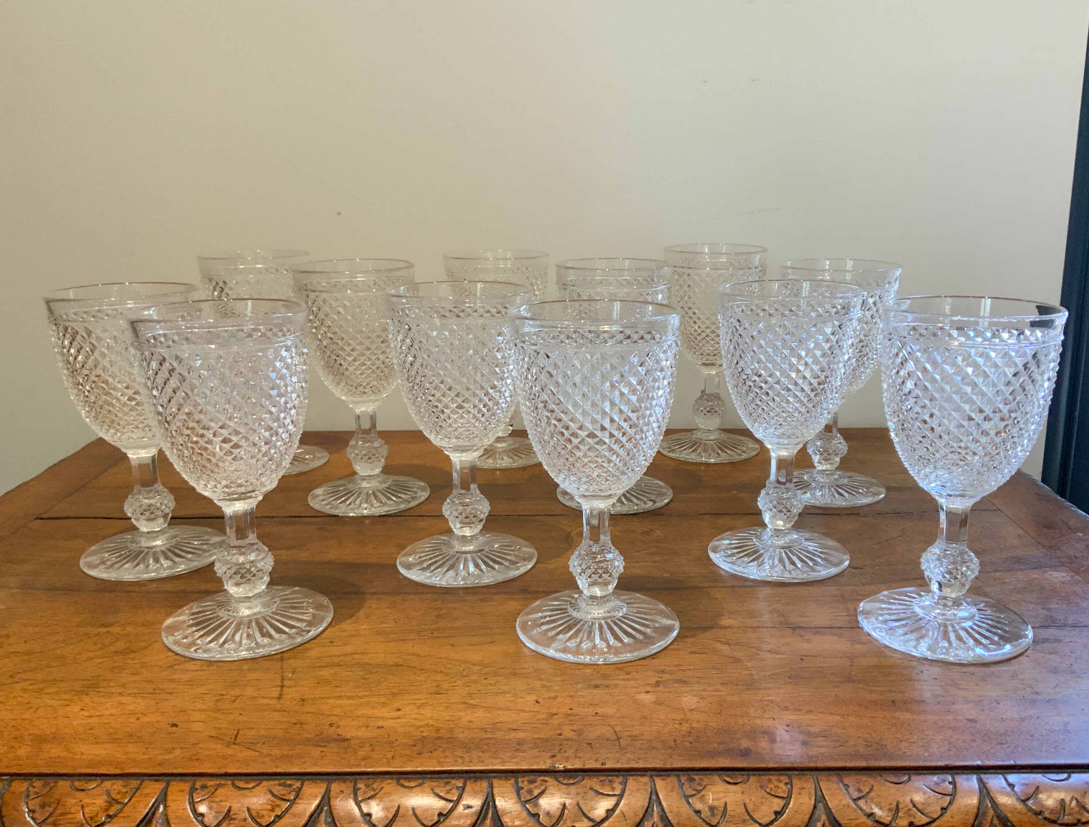 Baccarat 12 wine glasses diamond tips