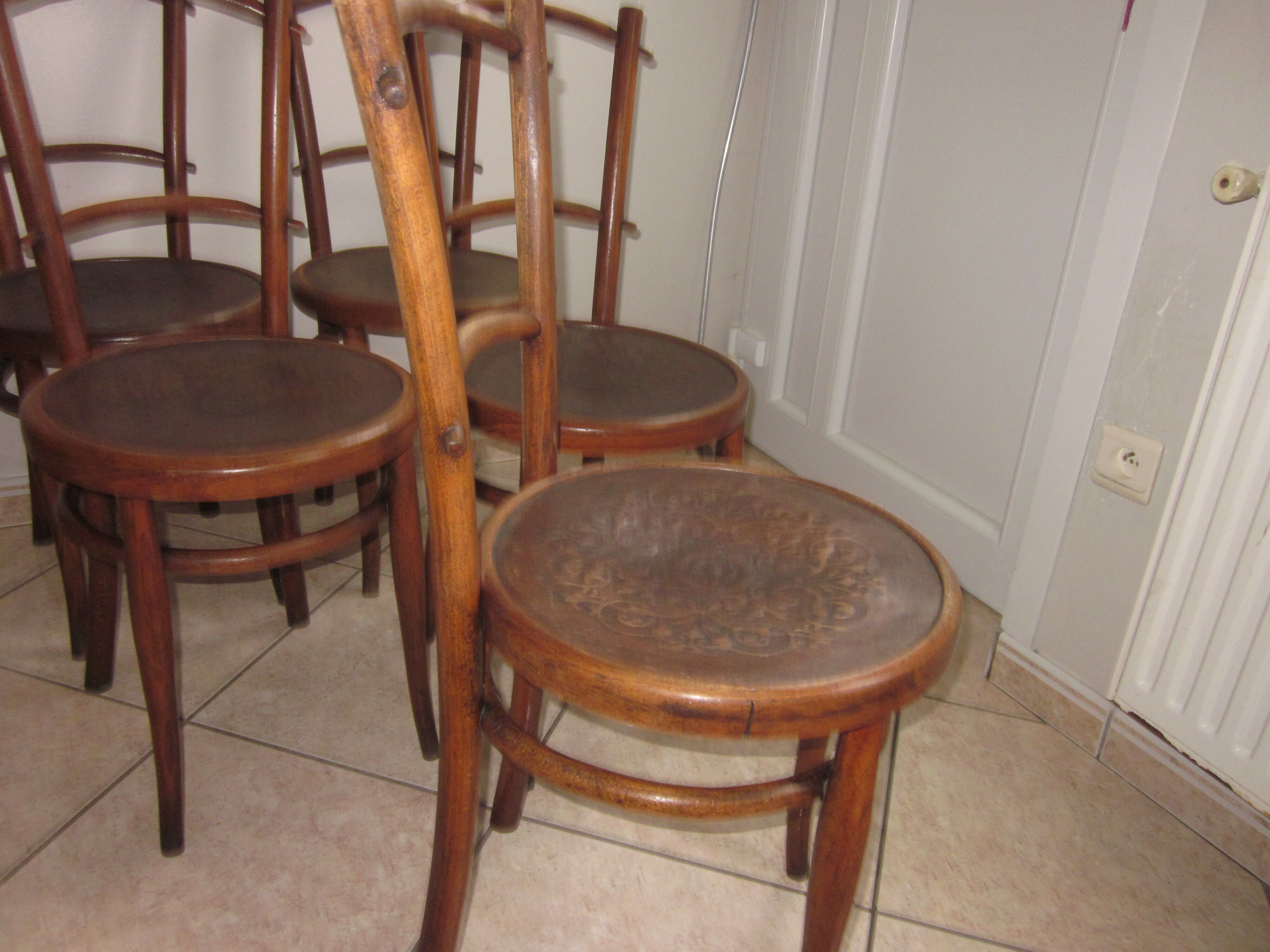 Set of 5 bistro chairs from the 30s