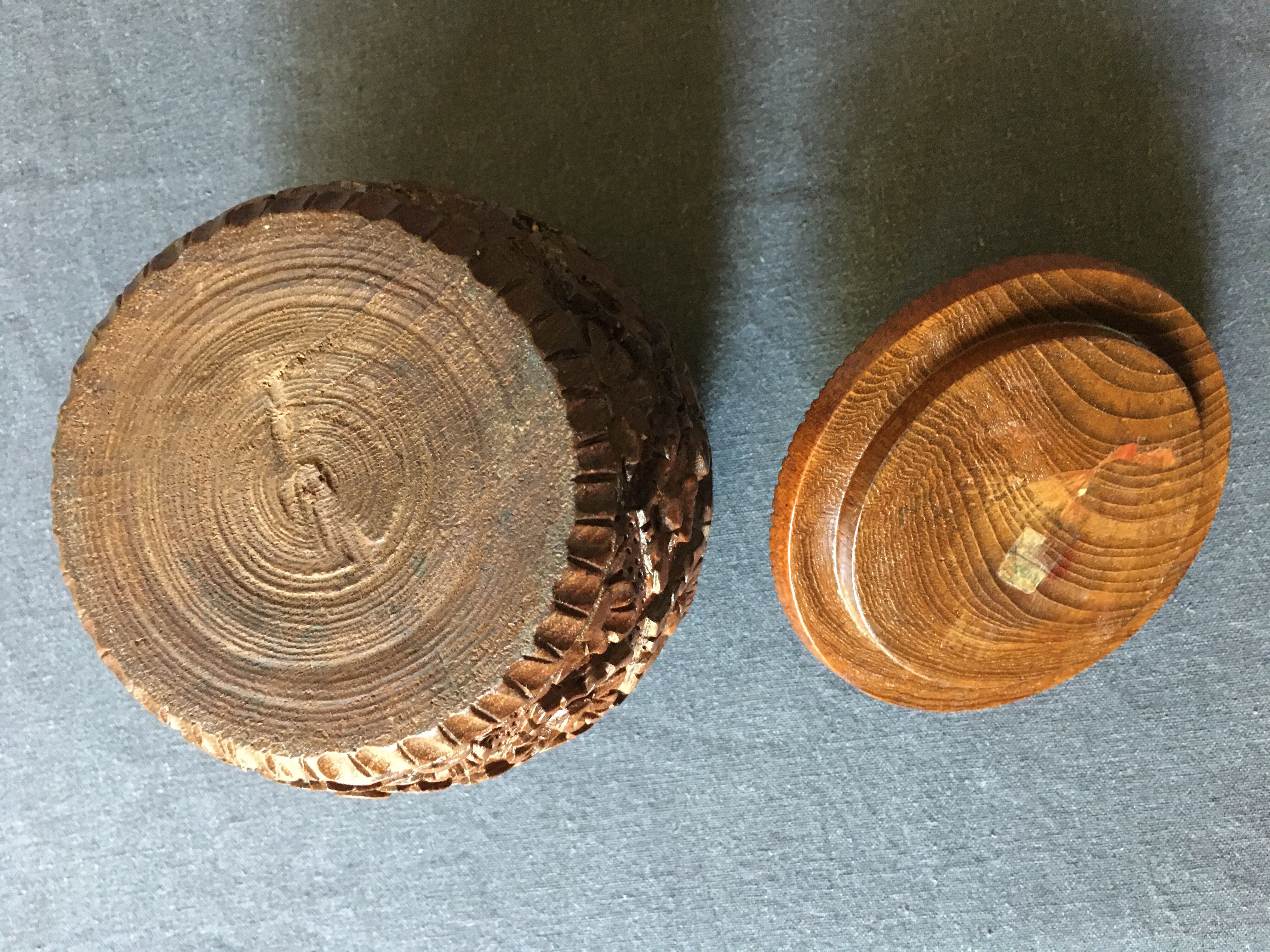 8 coasters and carved wooden box