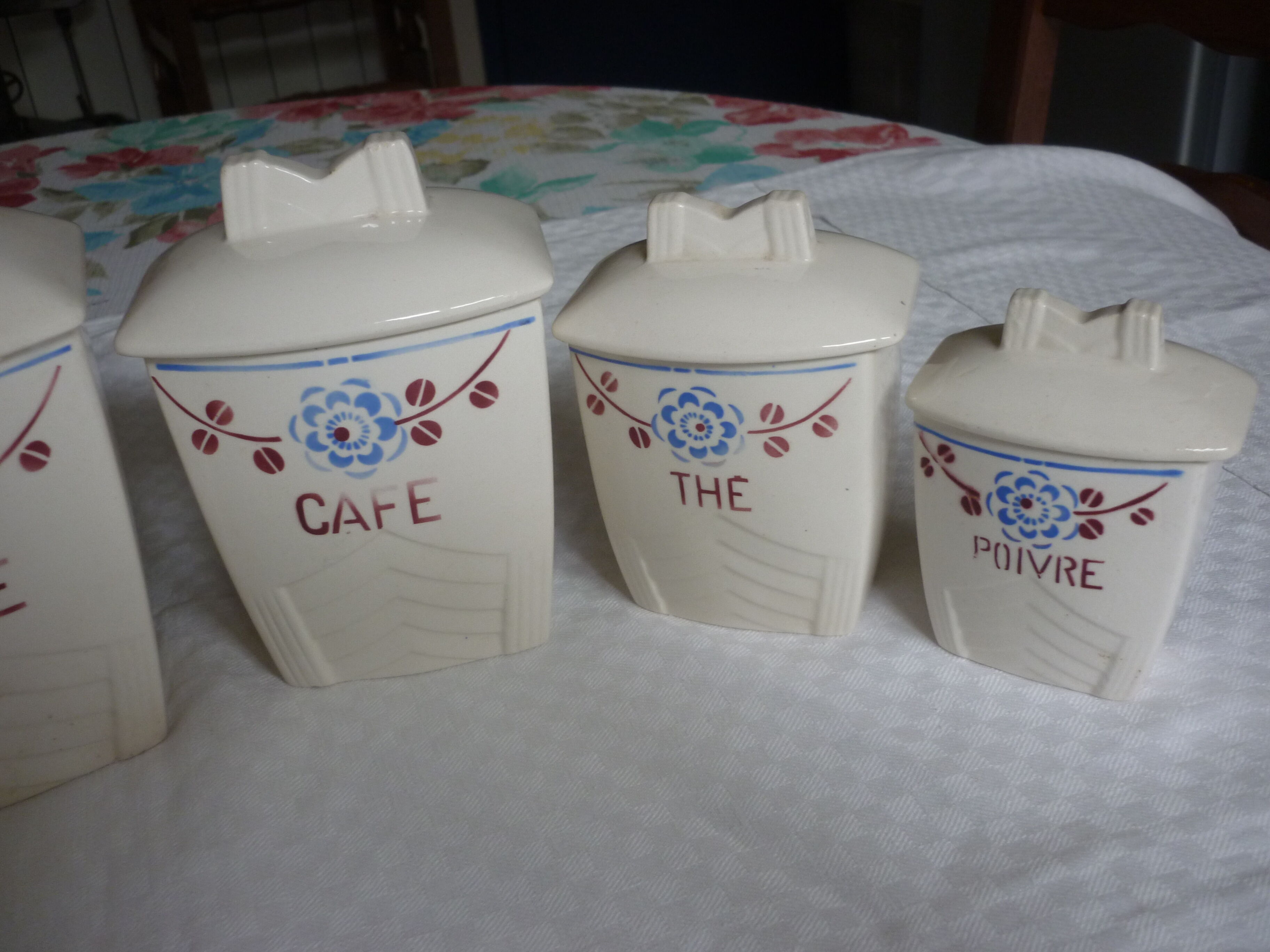 5 pots a porcelain epices of badonviller