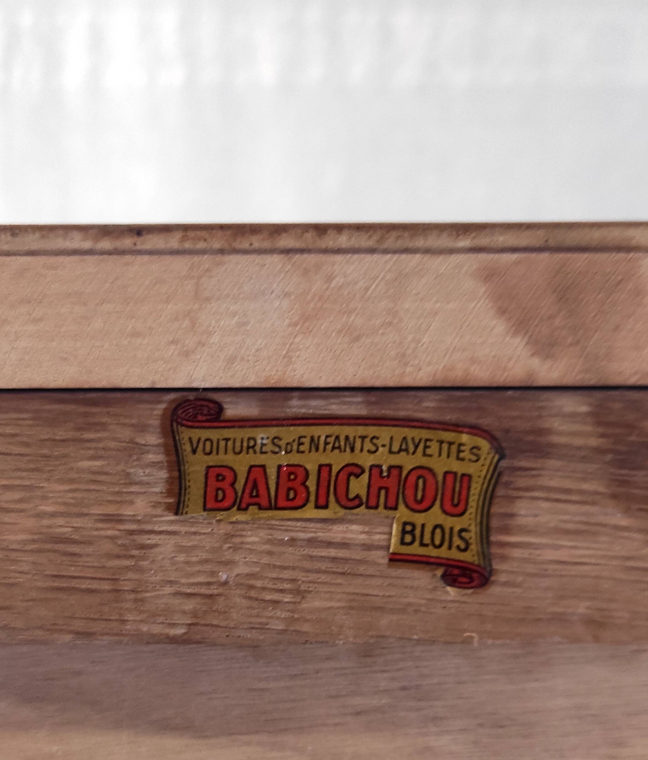Vintage solid wood chest of drawers with rattan decor - 60s/70s