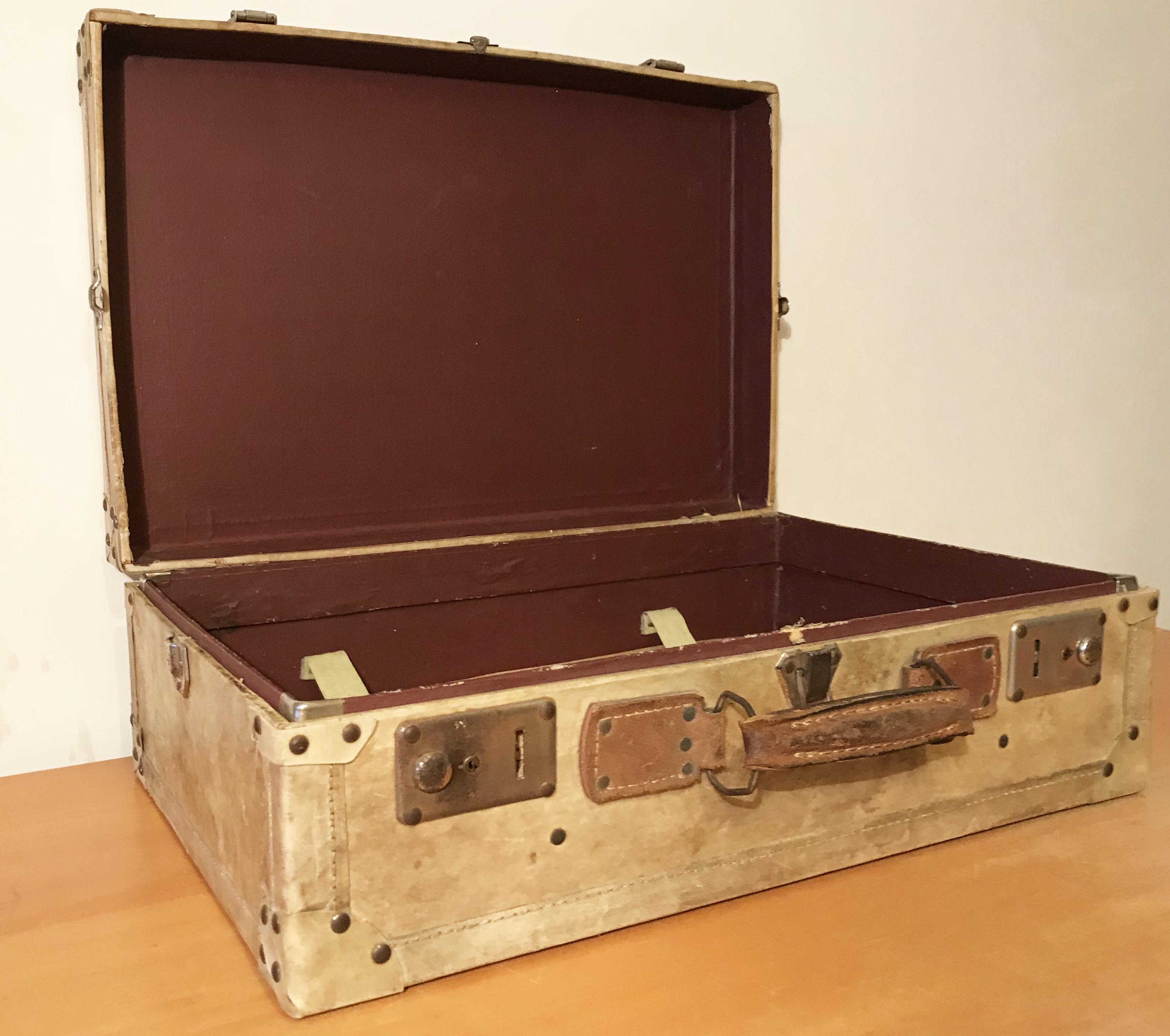 Vintage parchment beige and leather suitcase