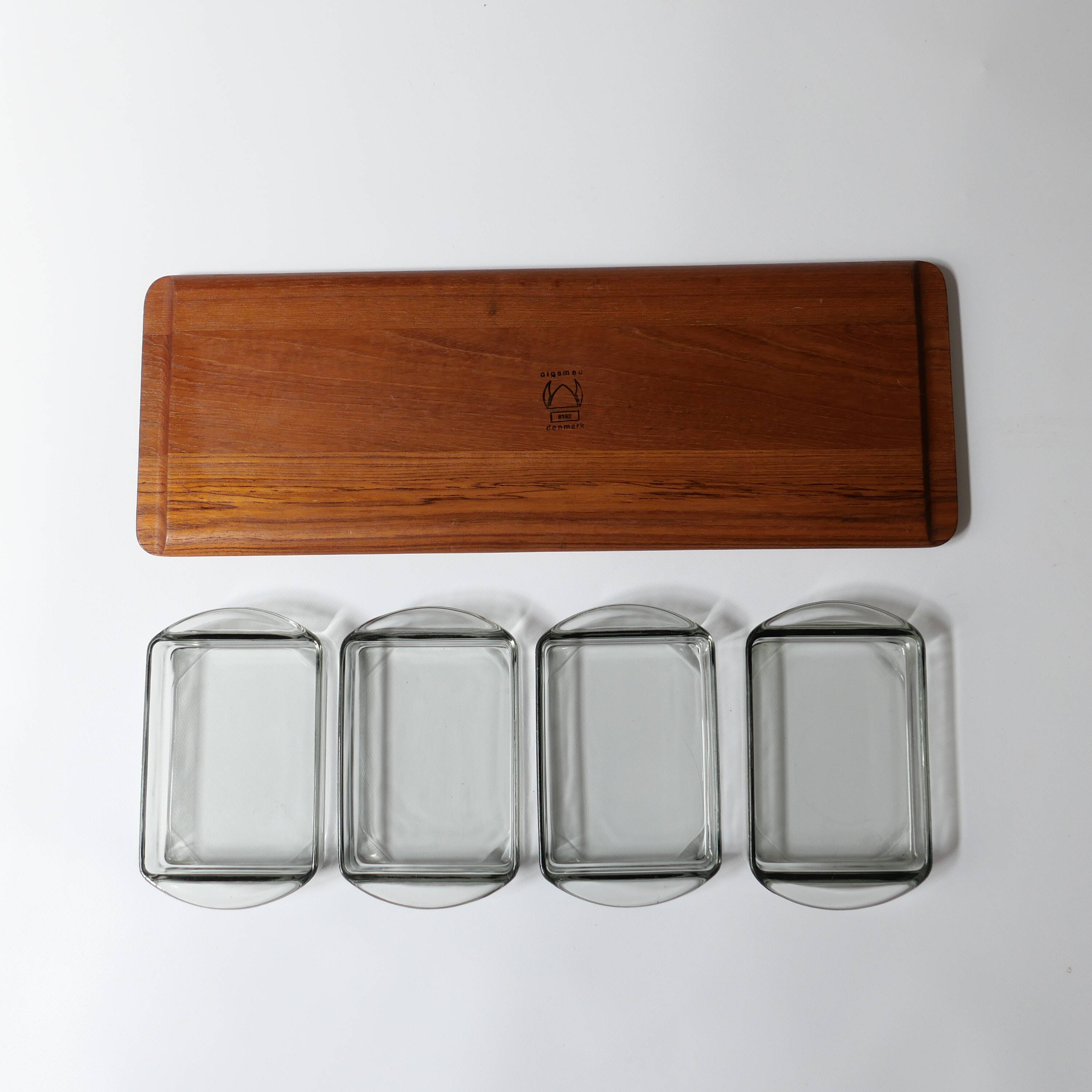 Plateau  aperitif en teck design scandinave digsmed 1960