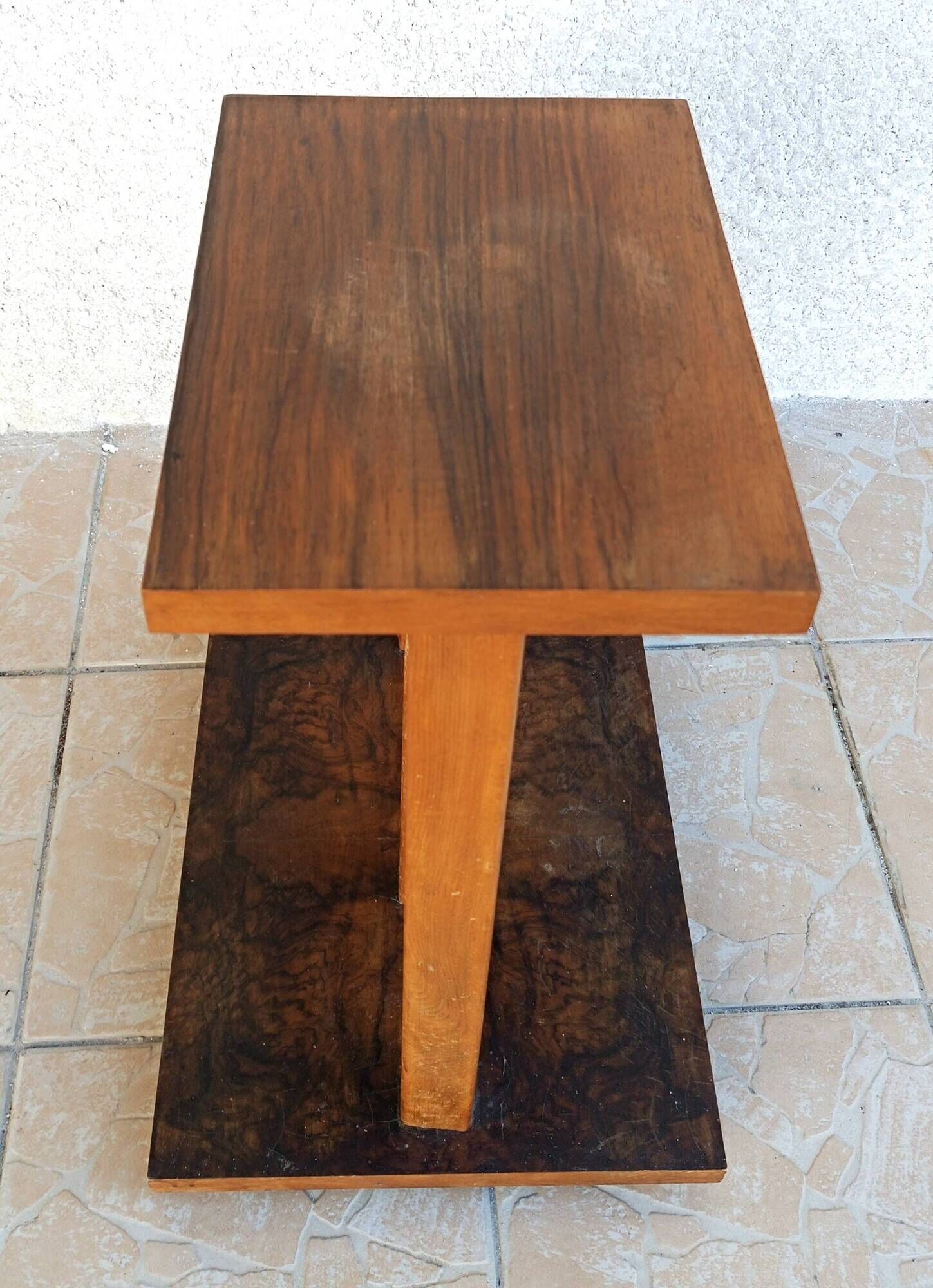 Vintage side table in walnut burl