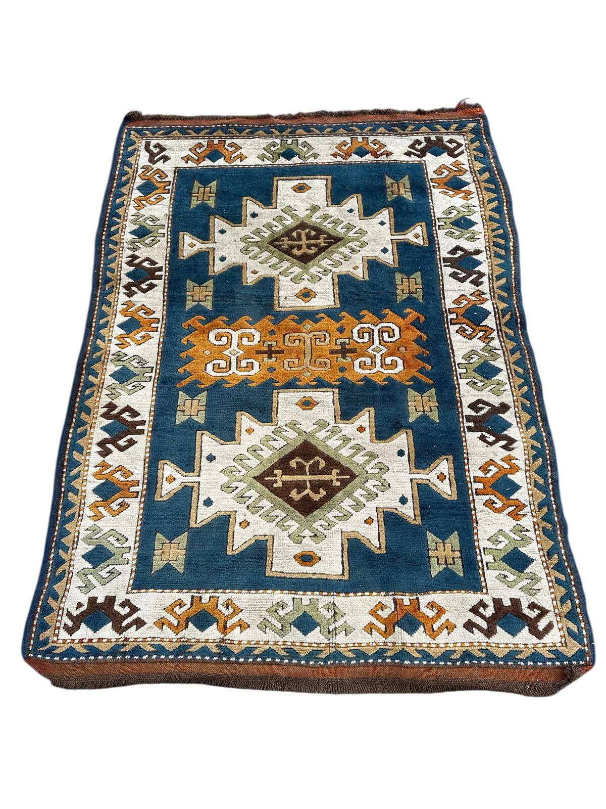Handmade Turkish rug 180cm x 130cm