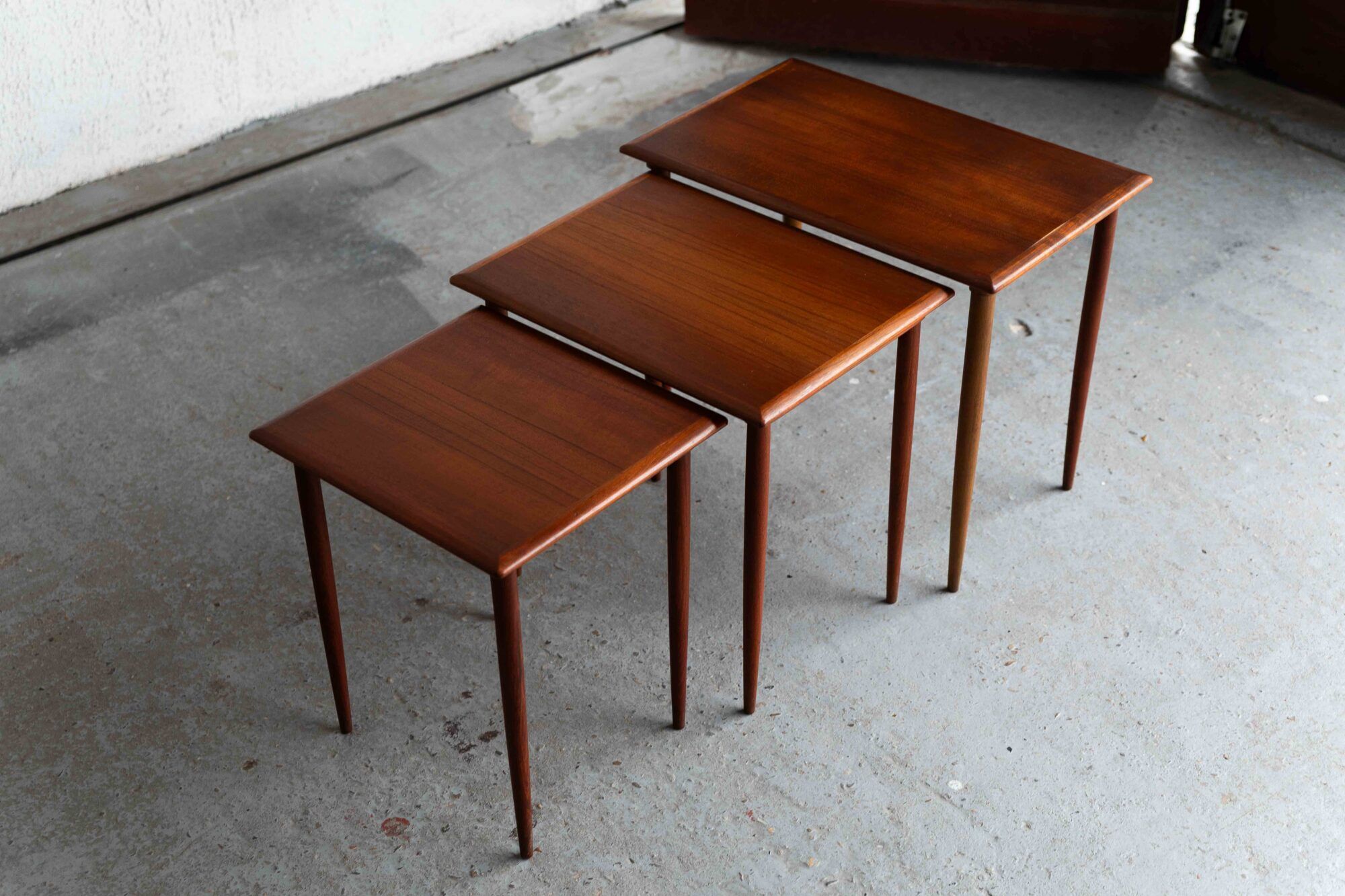Set of 3 nesting tables, Danish design
