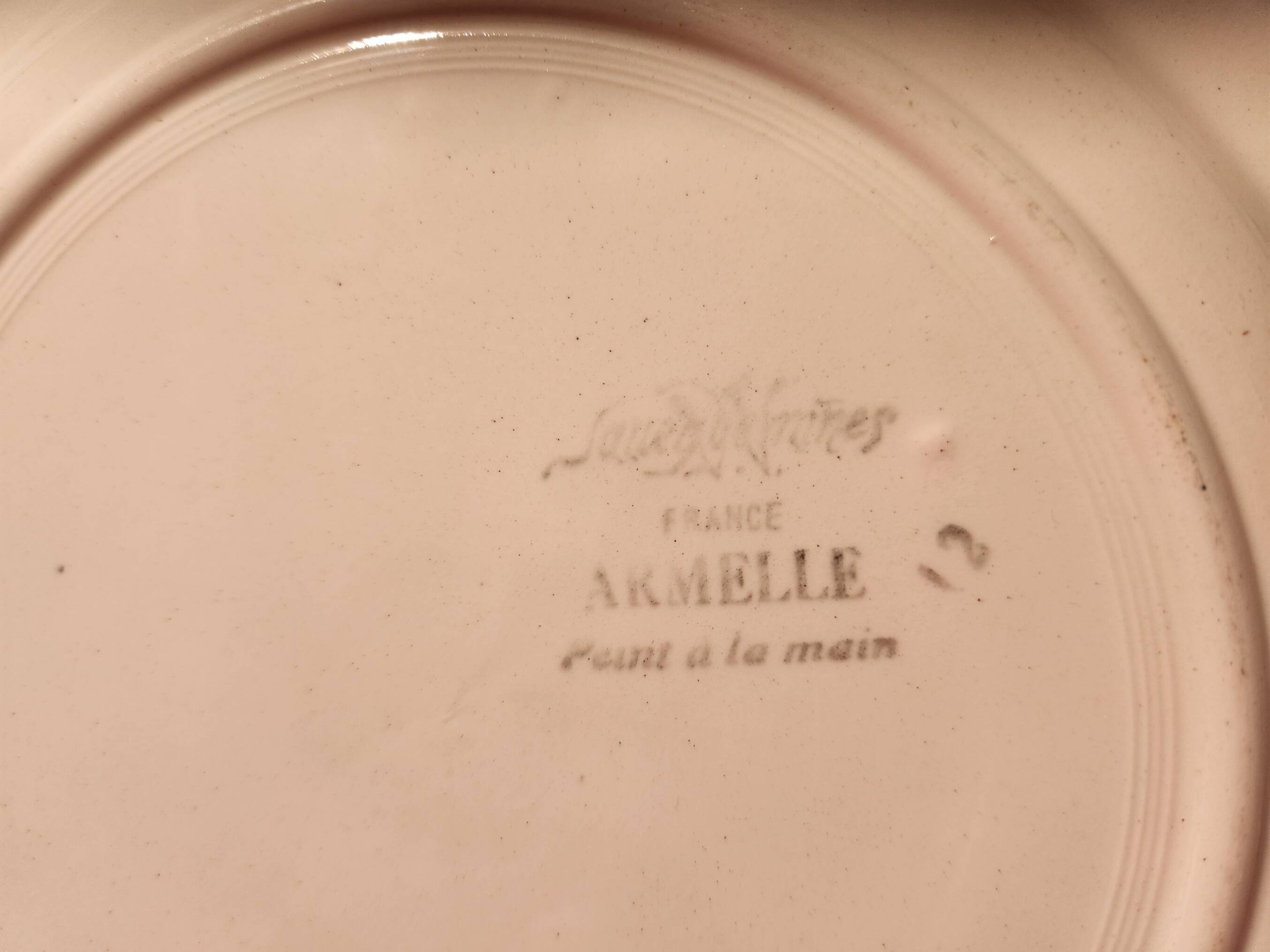 Round plate flat Armelle Sarreguemines hand-painted