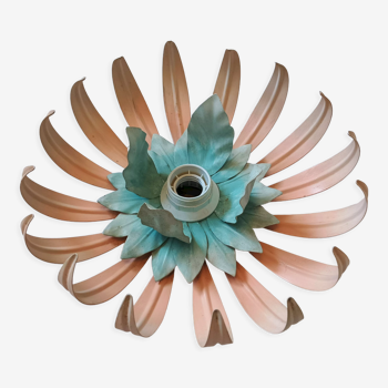 Flower wall lamp