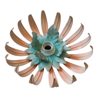 Flower wall lamp