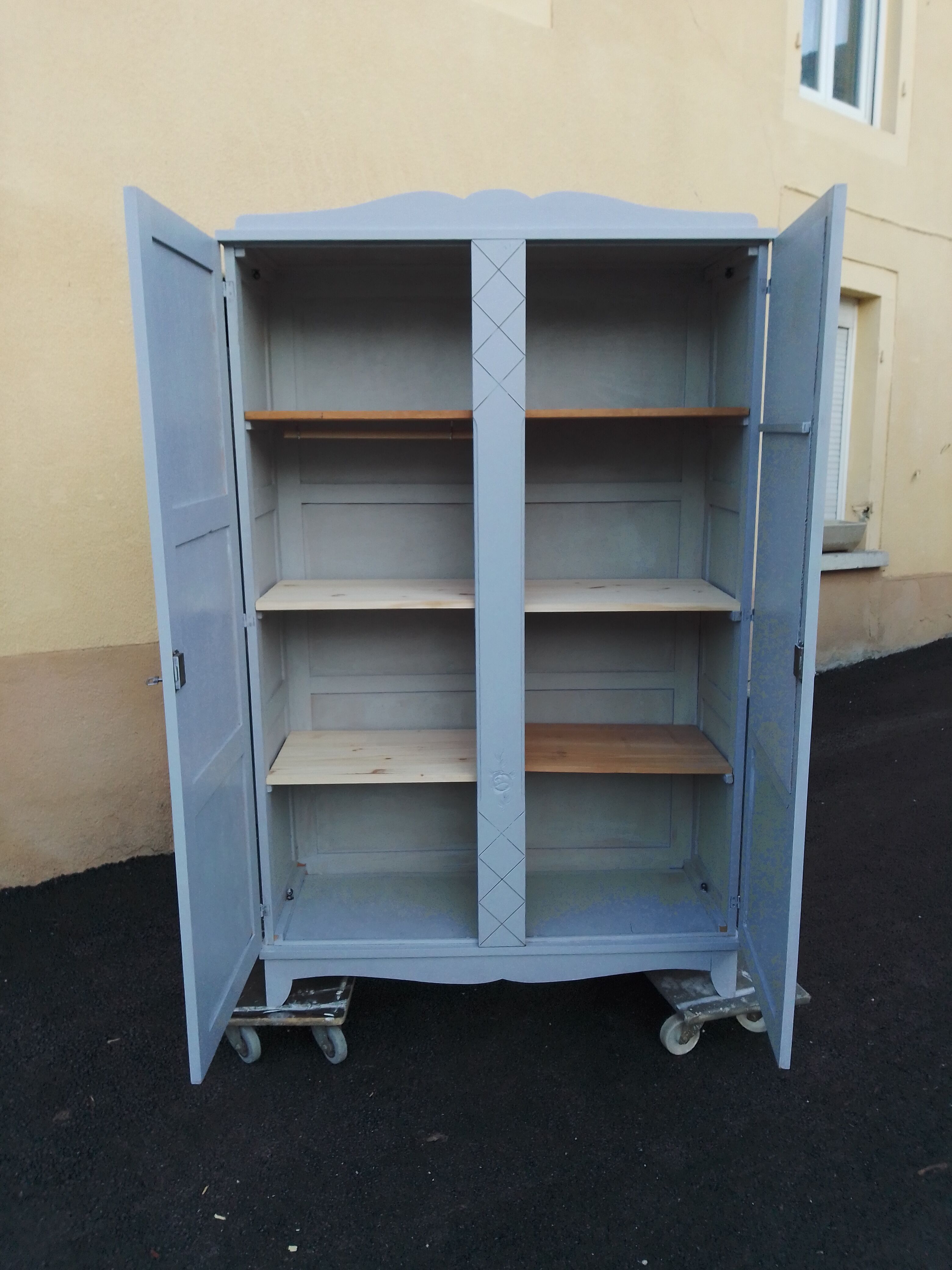 Cupboard