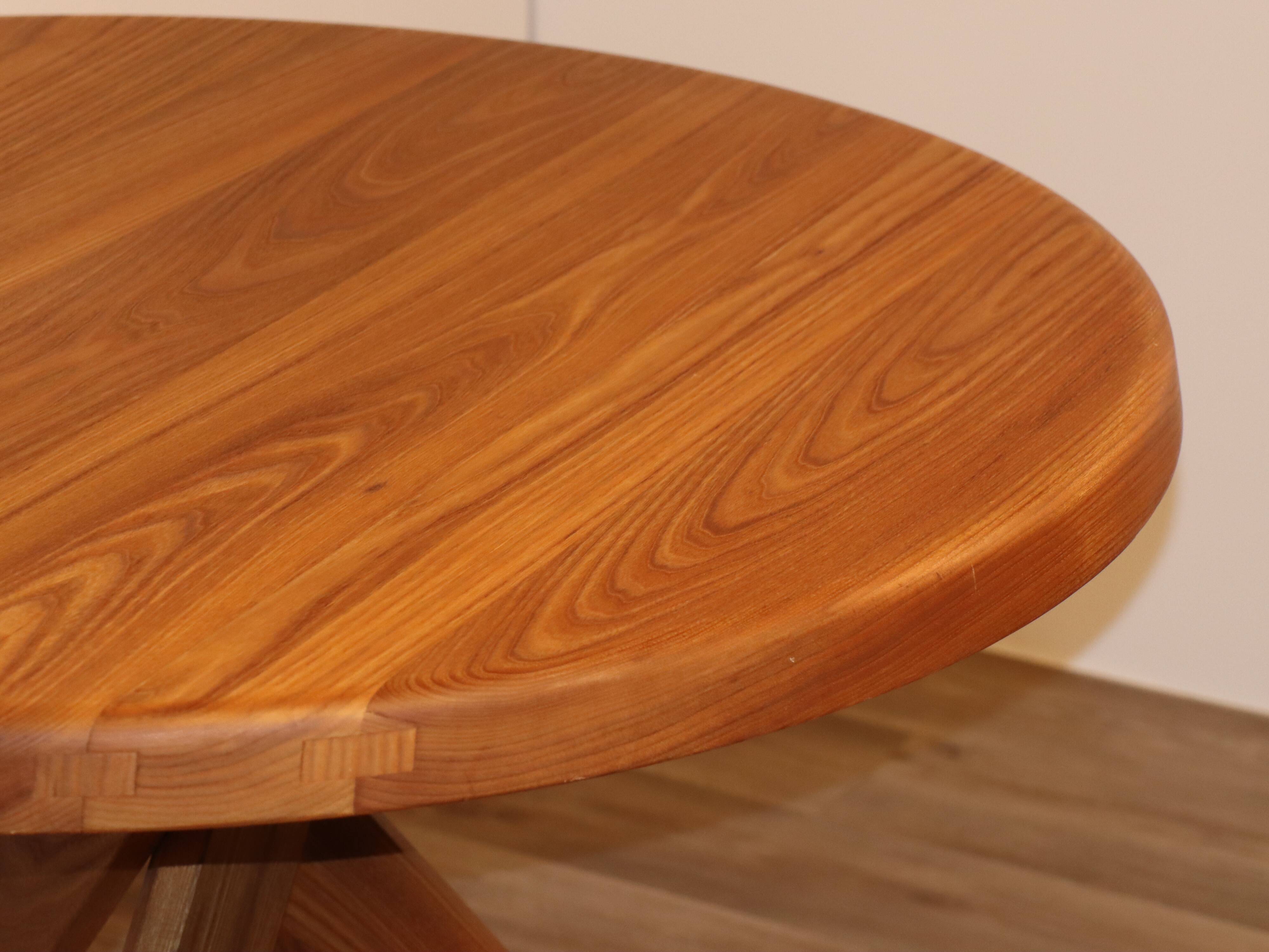 Dining table T21 edition Chapo model "Sfax"