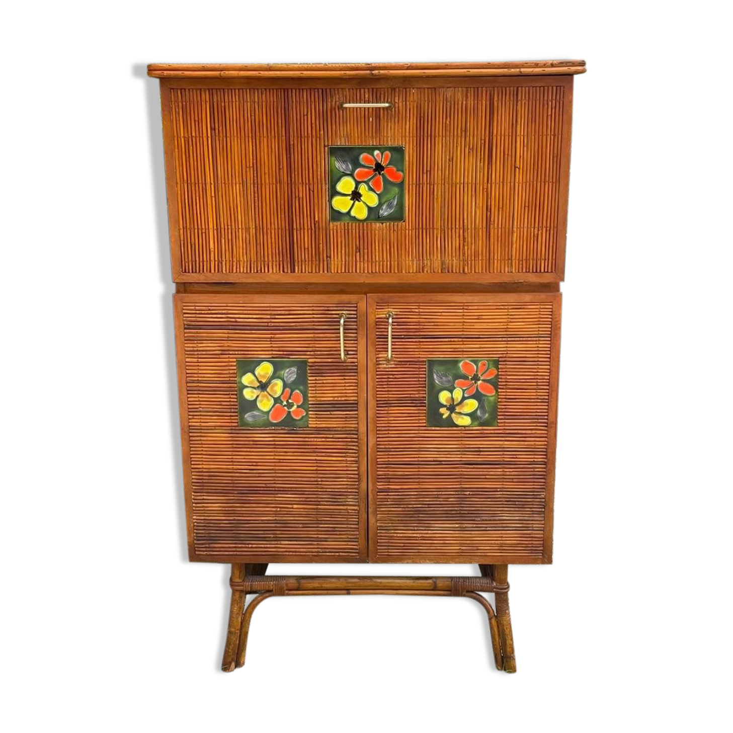 Vintage rattan and ceramic bar furniture