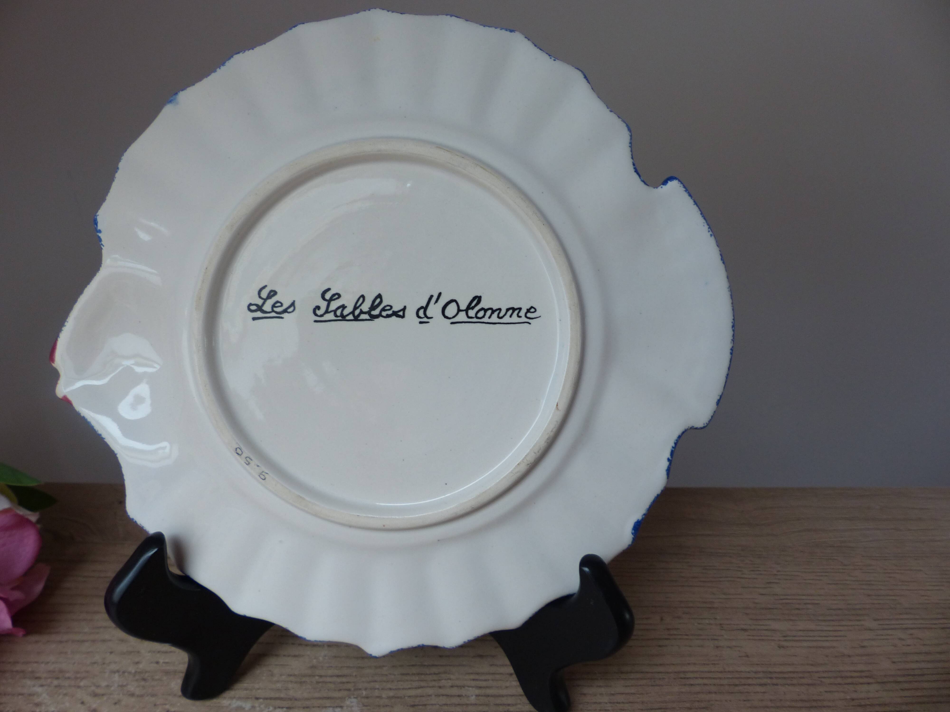 Fish-shaped plate with Breton Les Sables d'Olonne Vintage