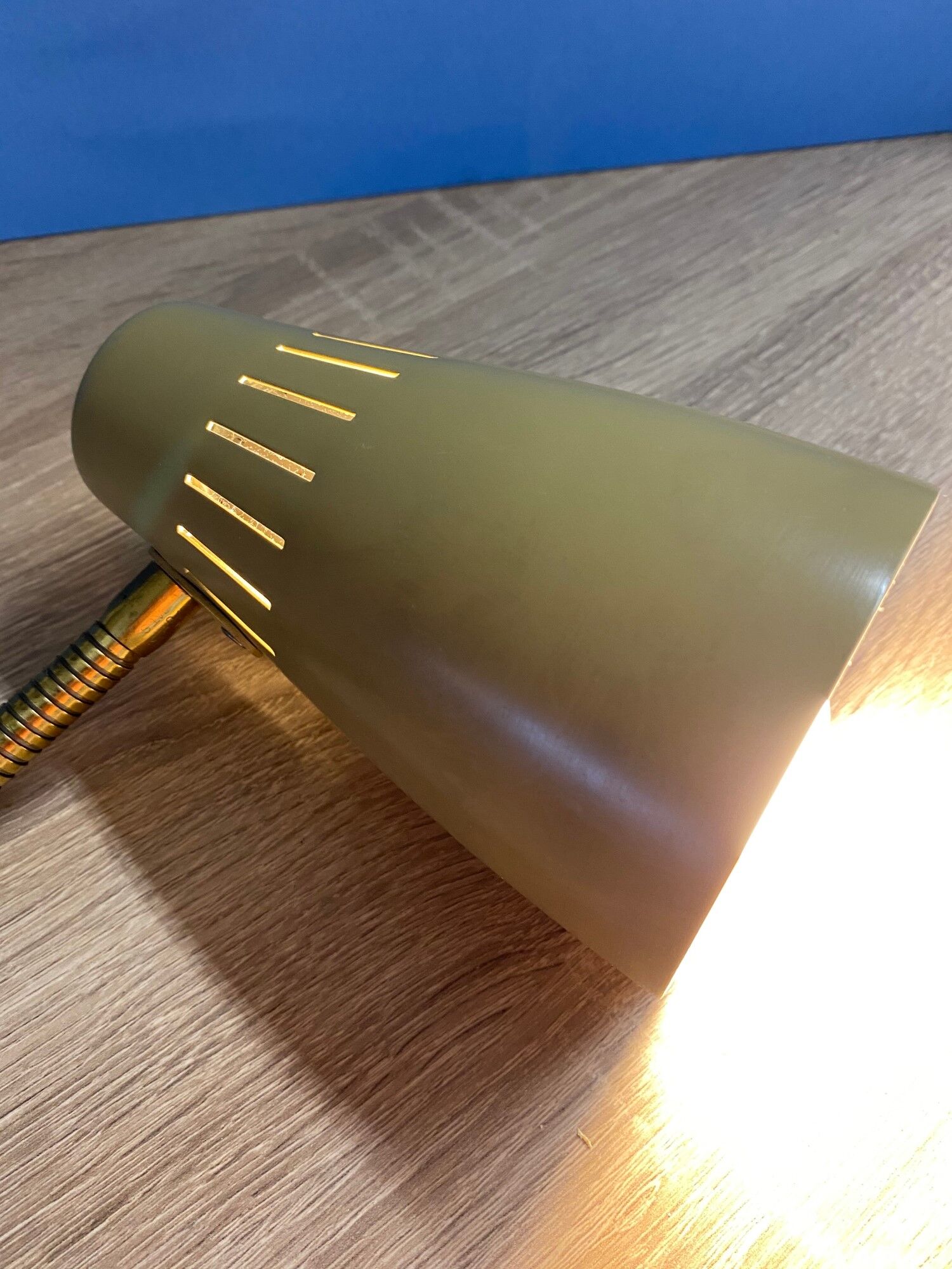 Vintage metal wall lamp