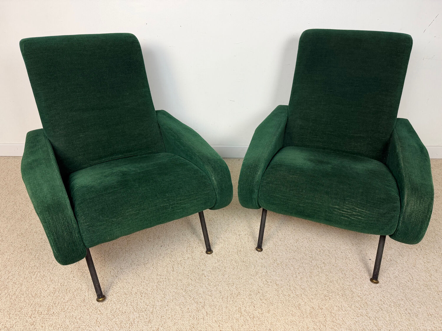 Vintage armchairs from the 60s/70s in the style of Pierre Guariche.